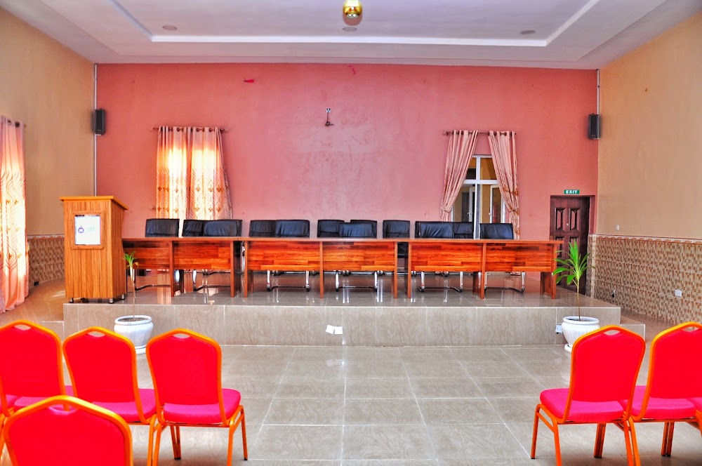 Summit conference hotel photo 4